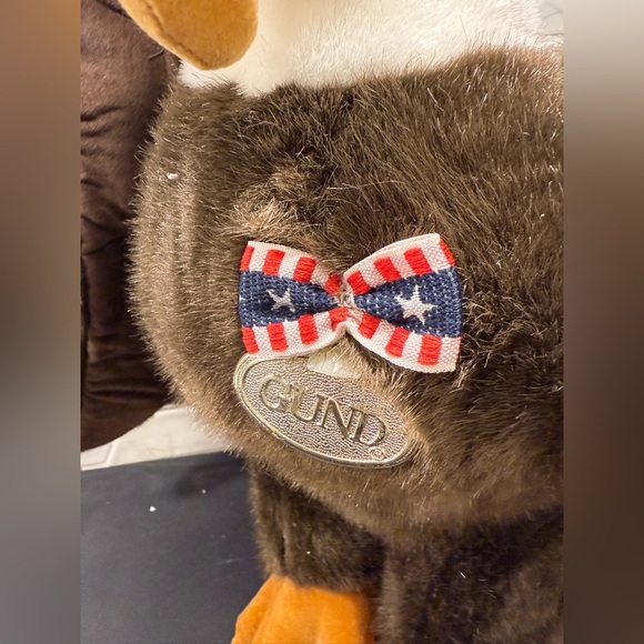Gund Bald Eagle Plush Stuffed Animal Flag Pin & Medal Patriotic America Vintage - Picture 3 of 8
